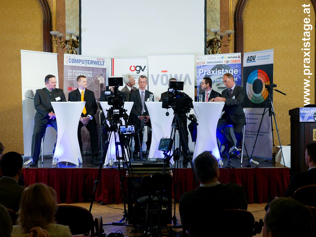 Podiumsdiskussion